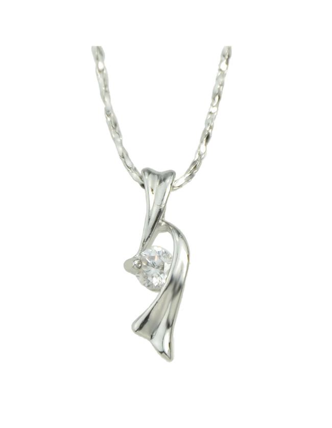 Shein Silver Plated Pendant Necklace
