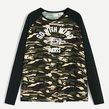 Shein Men Raglan Sleeve Camo Print Letter Tee