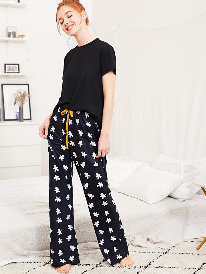 Shein Solid Tee And Cartoon Print Pants Pj Set
