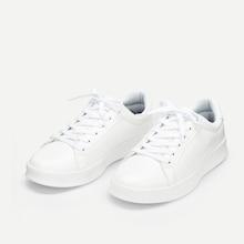 Shein Men Solid Low Top Sneakers