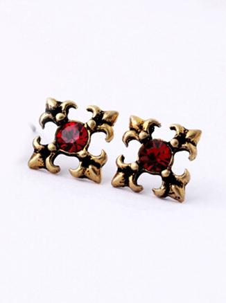 Shein Red Gemstone Retro Gold Stud Earrings