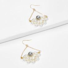 Shein Faux Pearl Design Fan Shaped Earrings