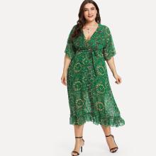 Shein Plus Deep V Neckline Graphic Print Dress