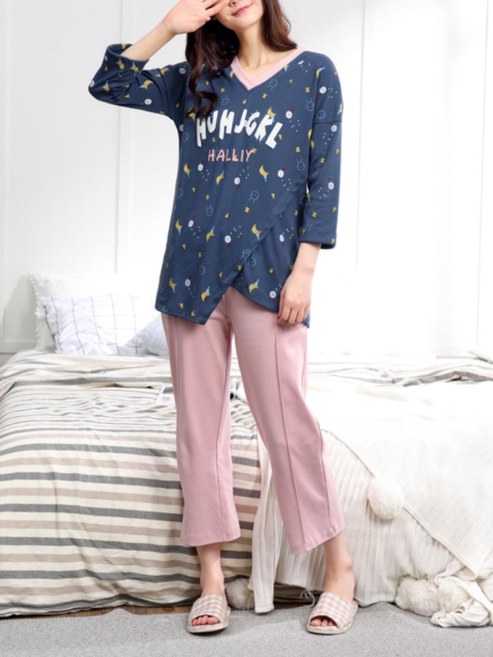 Shein Seamless Pattern Overlap Front Tee & Pants Pj Set