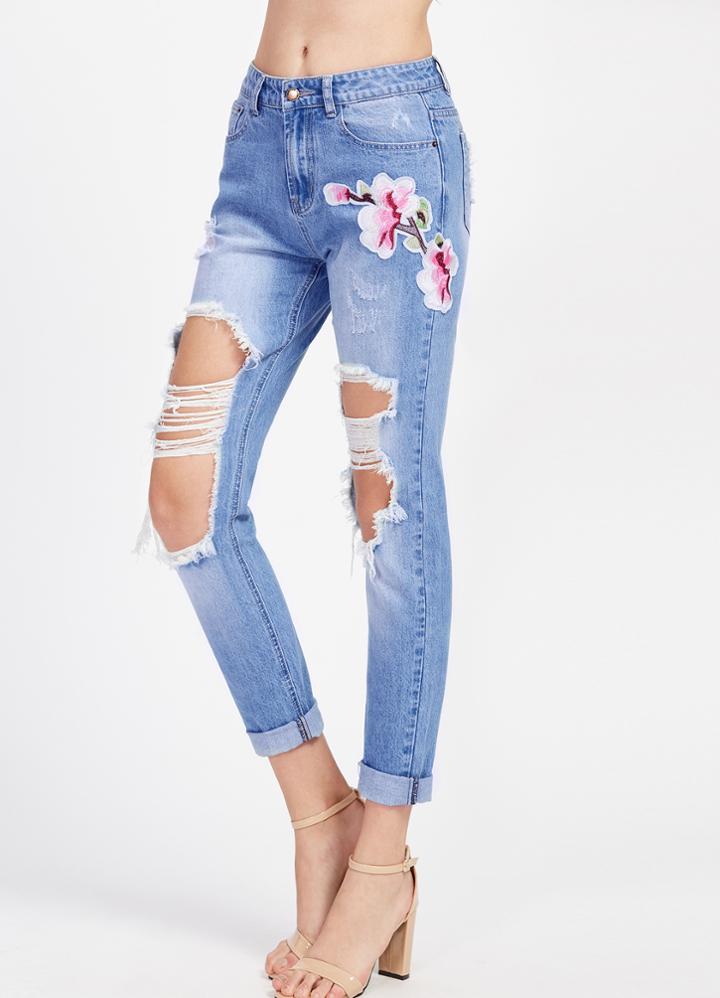 Shein Bleach Wash Blossom Embroidery Applique Destroyed Jeans