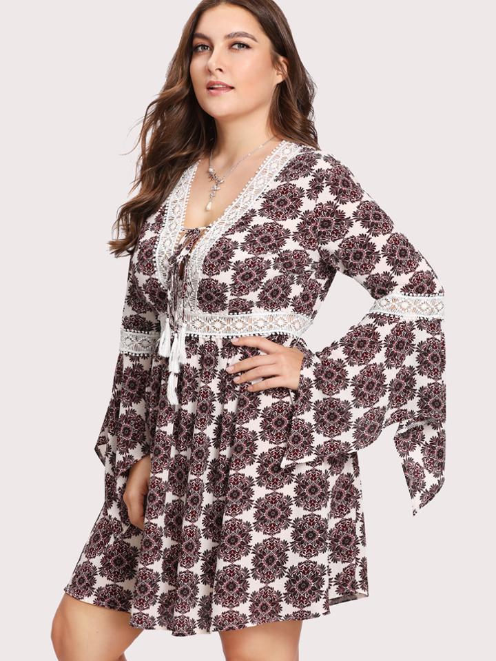 Shein Ornate Print Lace Insert Handkerchief Sleeve Dress