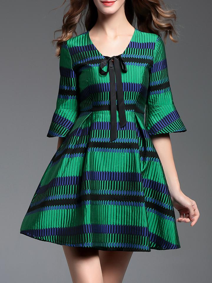 Shein Green Tie Neck Bell Sleeve Jacquard Dress