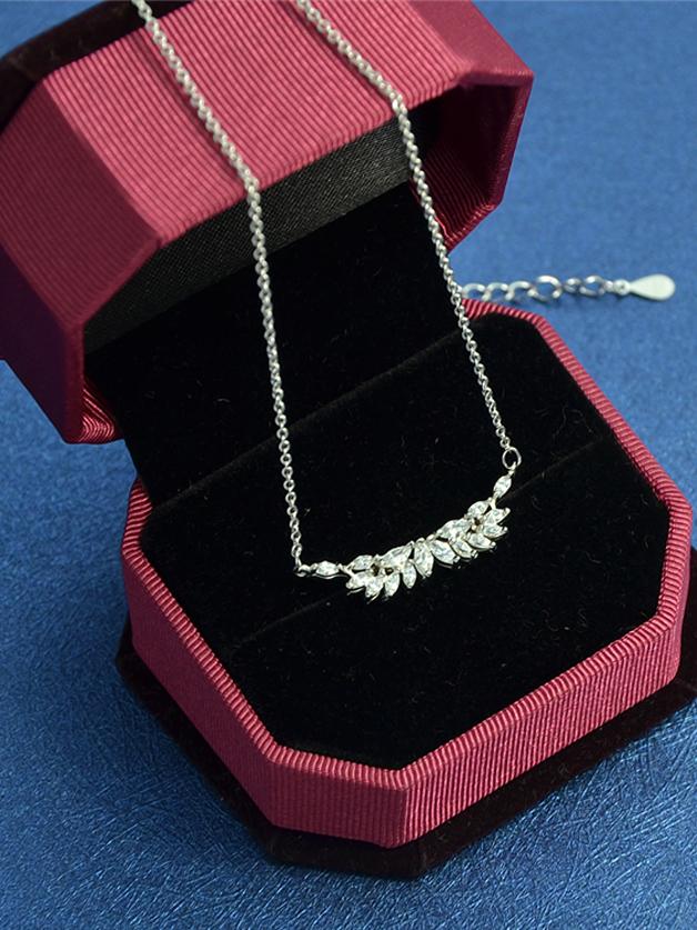 Shein Silver New Design Rhinestone Pendant Necklace