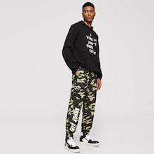 Shein Men Elastic Waist Camo Print Letter Pants