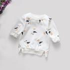 Shein Toddler Boys Bird Print Slit Hem Sweatshirt
