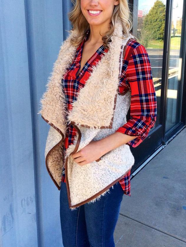 Shein Khaki Contrast Trims Faux Fur Vest