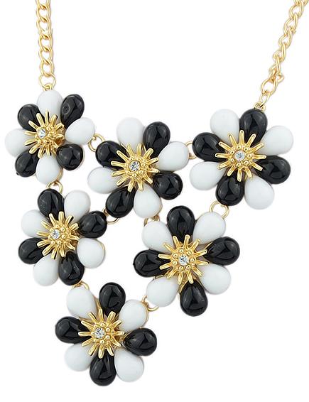Shein Black White Gemstone Flower Necklace