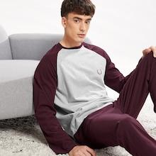 Shein Men Color-block Raglan Sleeve Tee & Pants Pj Set