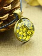 Shein Yellow Vintage Flower Pattern Round Pendant Necklace For Women