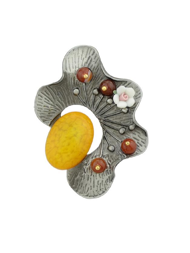 Shein Yellow Vintage Style Gunblack Resin Beads Flower Brooches