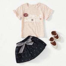 Shein Girls Stereo Flowers Striped Tee With Shorts