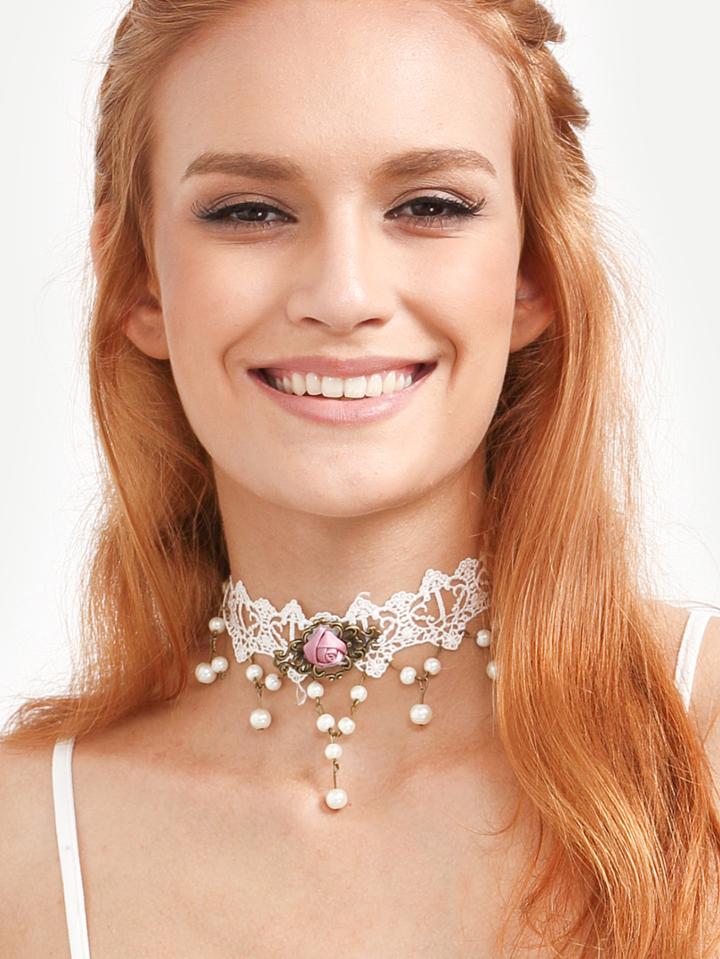 Shein White Royal Pearl Flower Lace Necklace