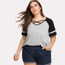 Shein Plus Crisscross V Neck Contrast Raglan Sleeve Tee