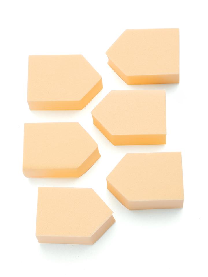 Shein Arrow Shaped Makeup Sponge Puff 6pcs