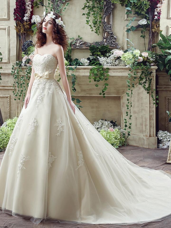 Shein White Embroidery Bow Embellished Sweetheart Wedding Dresses