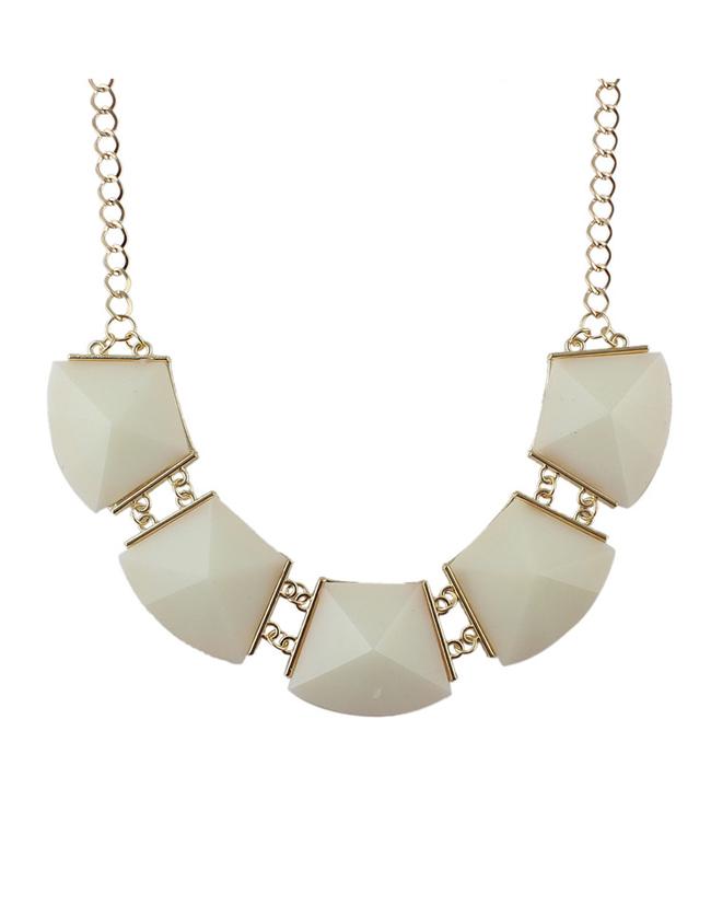 Shein Beige Acrylic Stone Collar Necklace