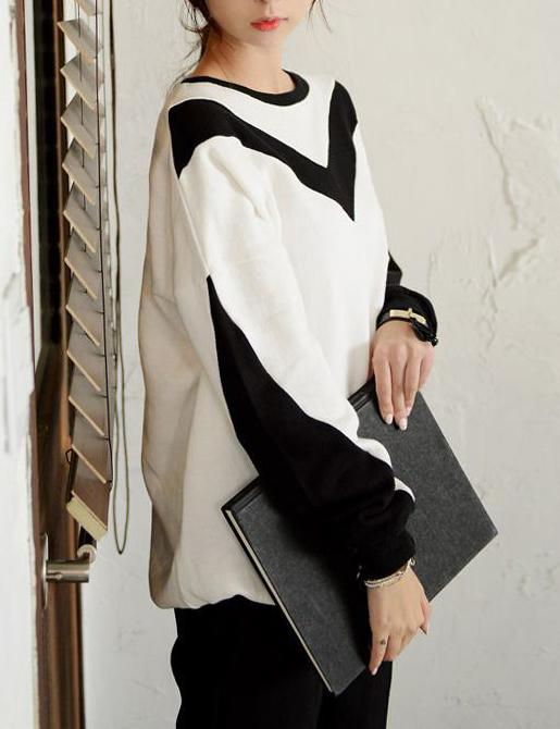 Shein Women White Color Block Sweatshirt