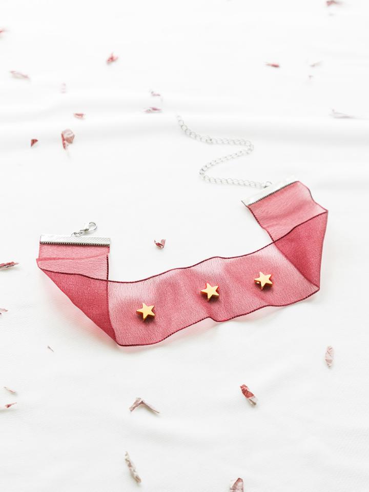 Shein Red Star Studded Choker Necklace