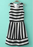 Rosewe Enchanting Stripe Design Round Neck Sleeveless Mini Dress