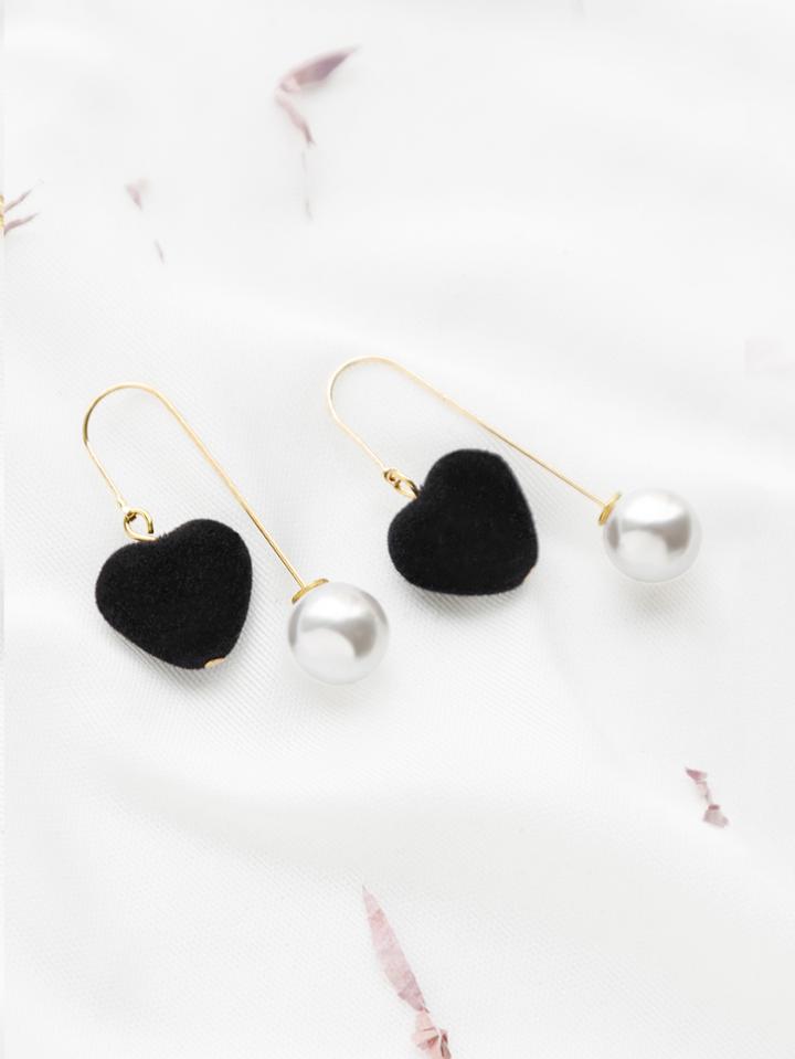 Shein Heart And Pearl Drop Earrings