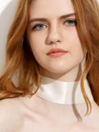 Shein White Smooth Cloth Choker