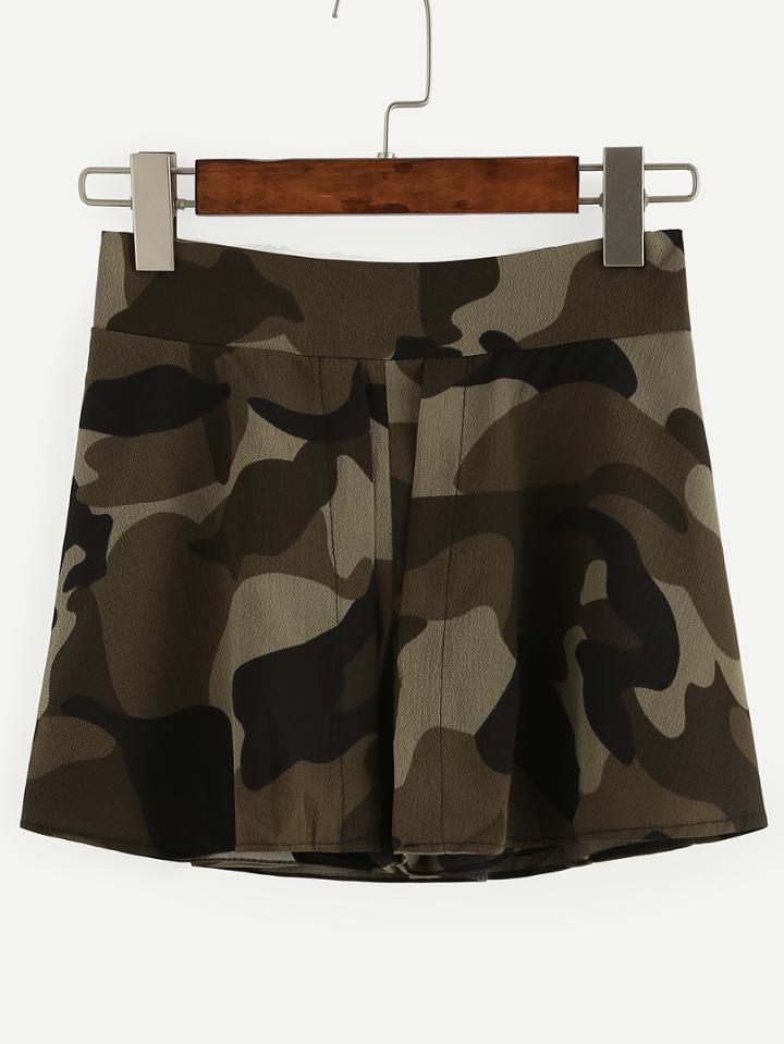Shein Elastic Waist Camo Print Shorts