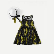 Shein Girls Mesh Panel Daisy Print Dress With Hat