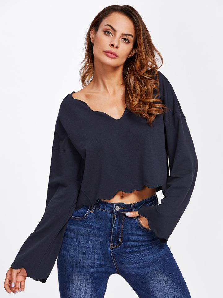 Shein Drop Shoulder Scalloped Trim Crop Sweatshirt