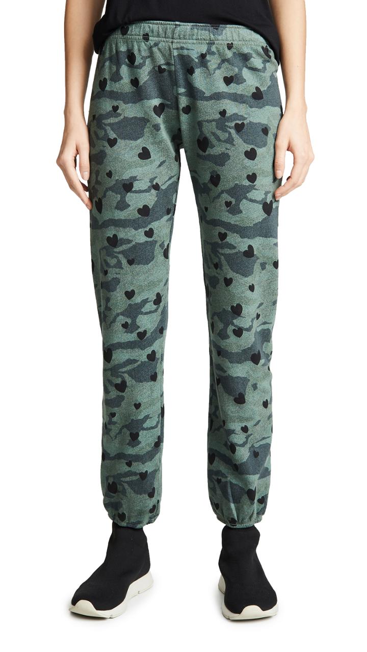 Monrow Camo Sweats With Hearts