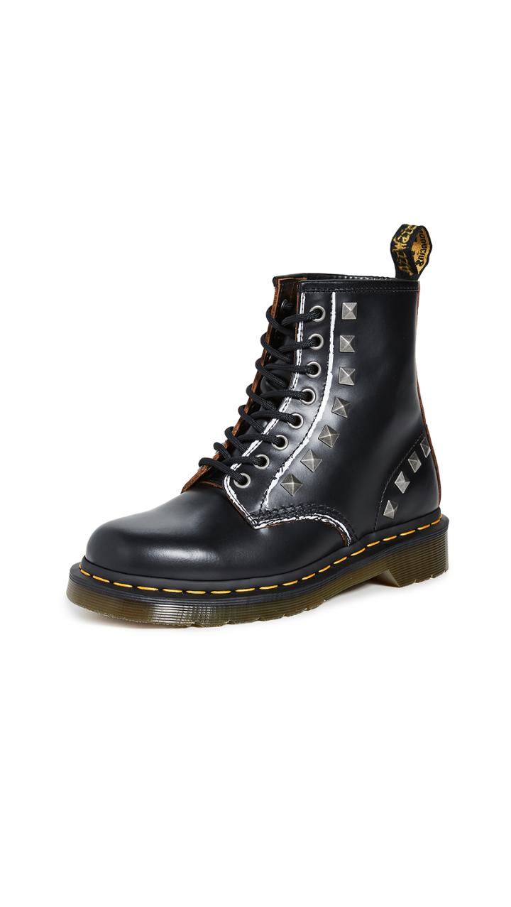 Dr Martens 1460 Stud 8 Eye Boot