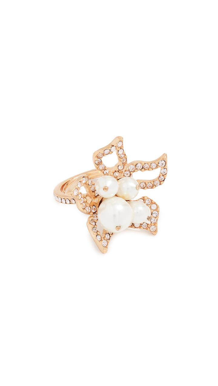 Oscar De La Renta Pave Petal Ring