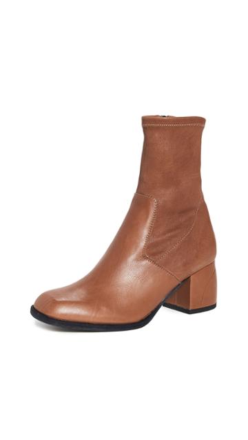 Ld Tuttle The Box Booties