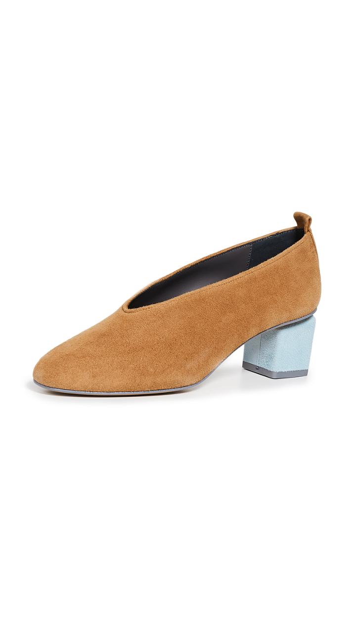 Gray Matters Mildred Pumps
