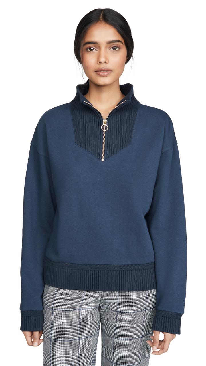 Closed Pullover Sweashirt