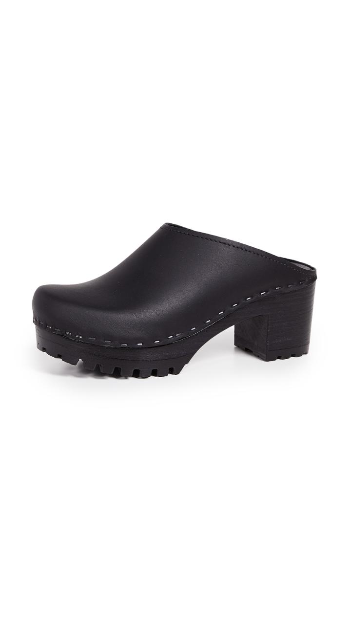 No 6 New School Tread Clogs