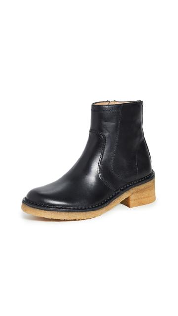A P C Armelle Boots