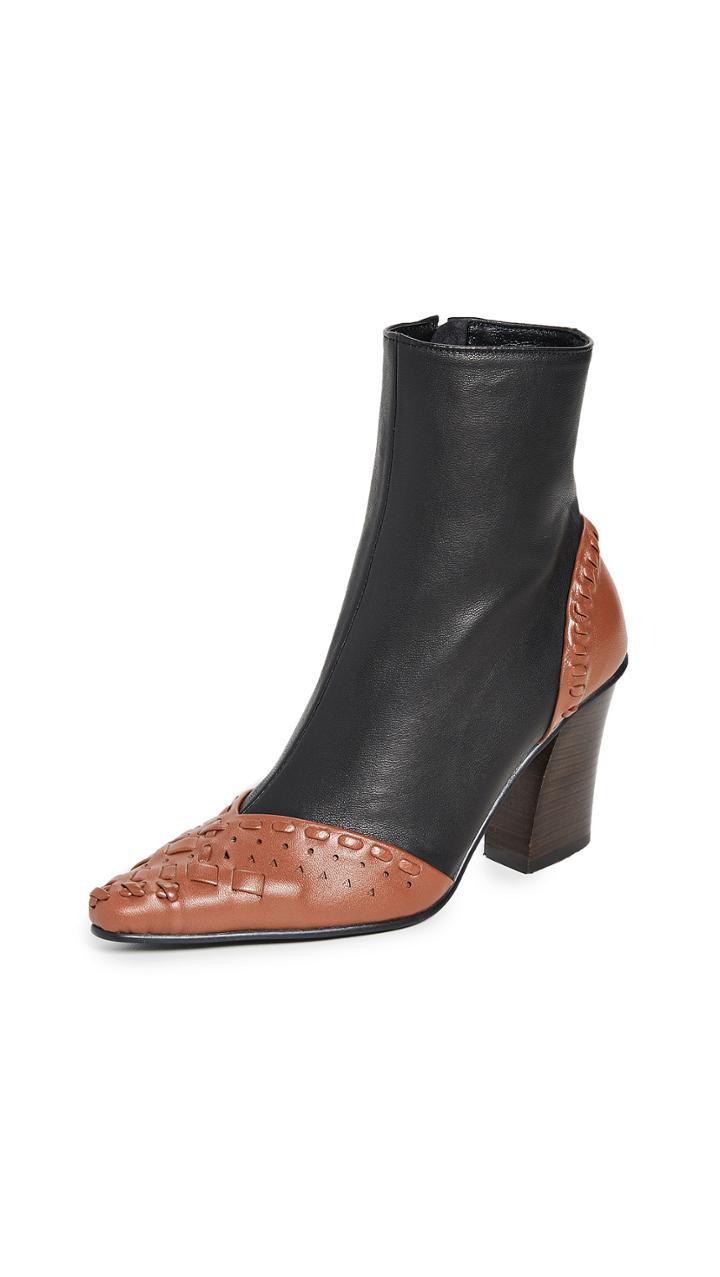 Reike Nen String Embroidery Slim Boots