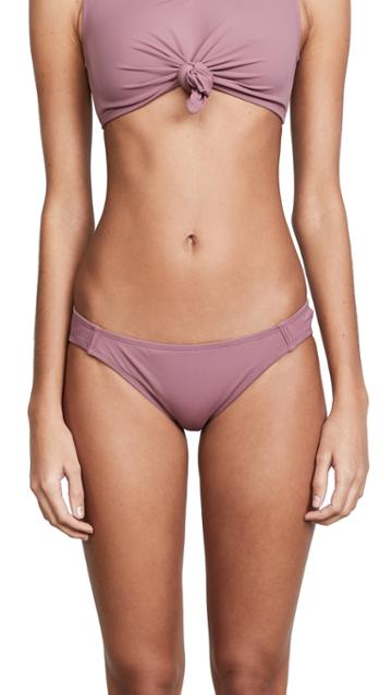 Beth Richards Naomi Bottoms