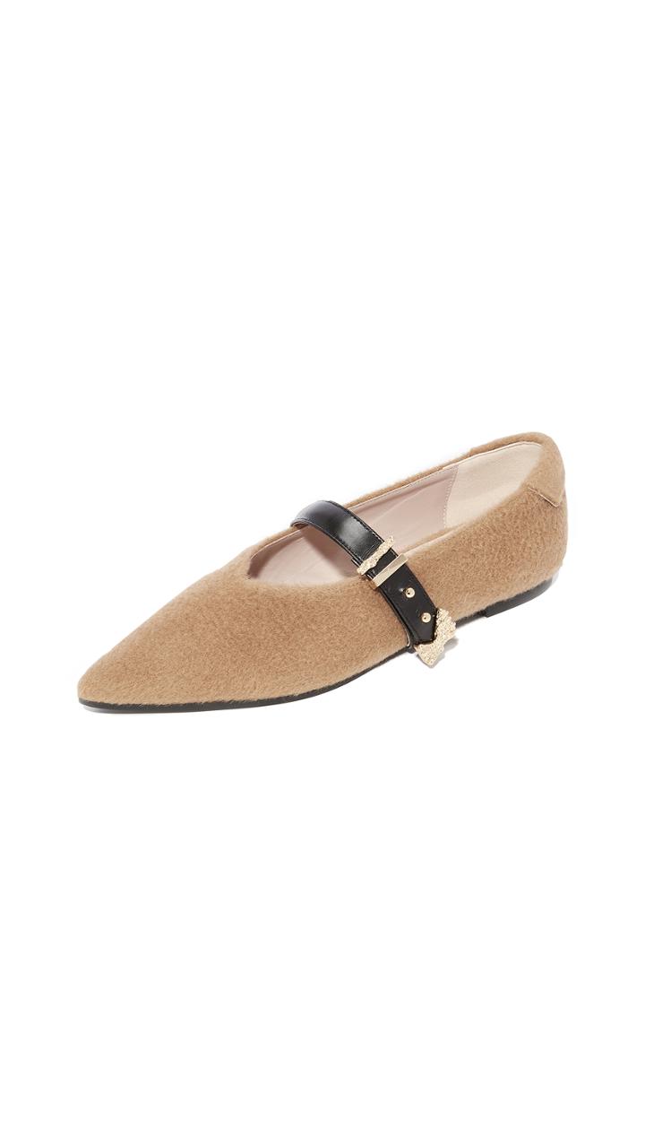 Reike Nen Pointed Buckle Flats