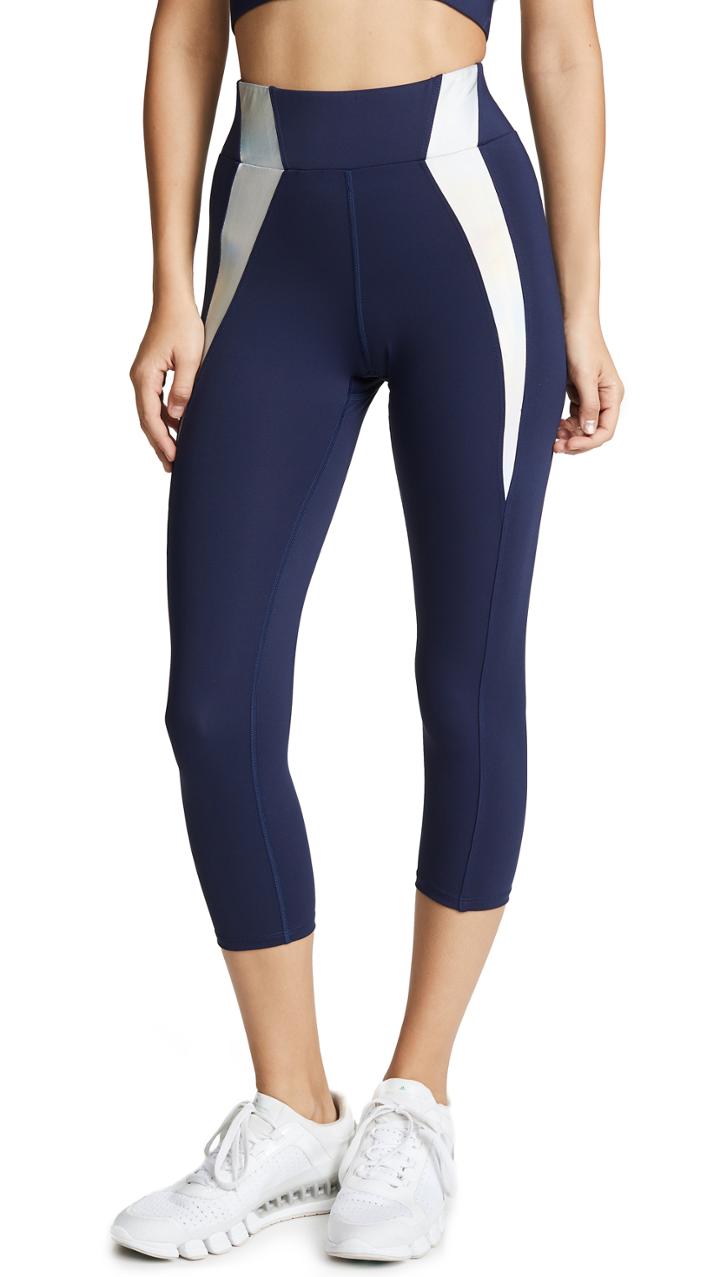 Heroine Sport Frame Capri Leggings