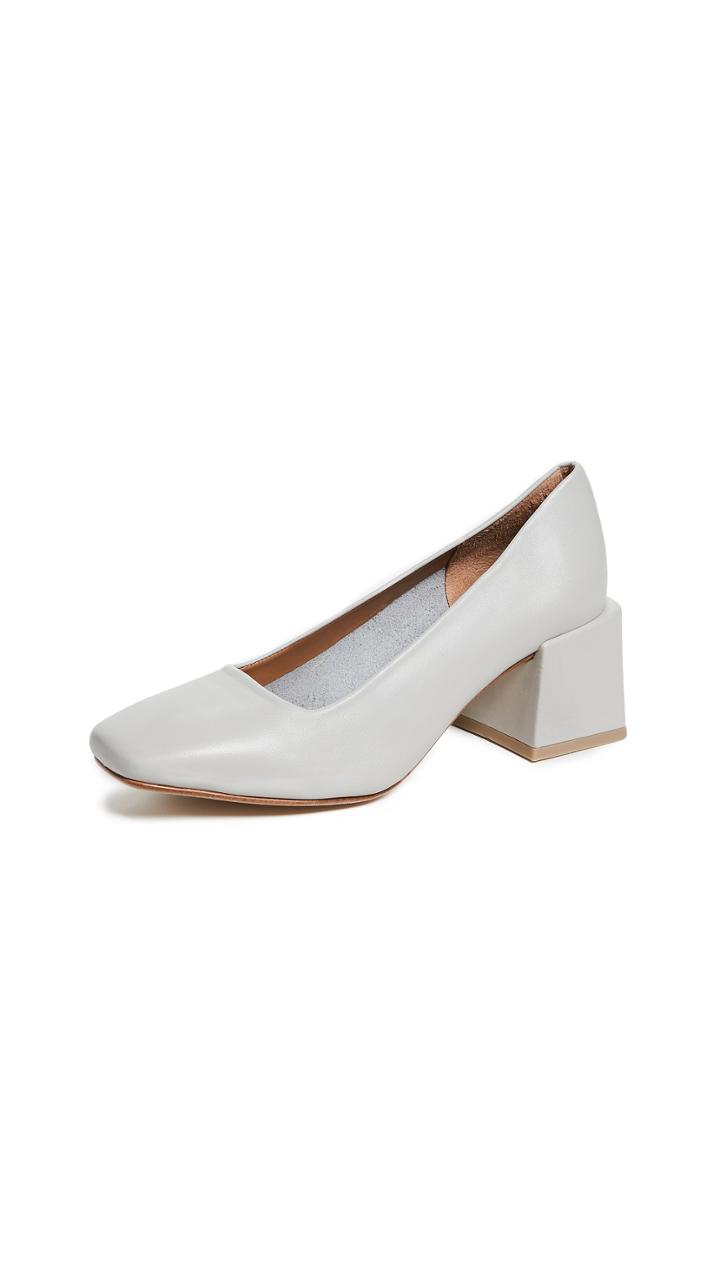 Loq Villa Pumps