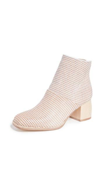 Ld Tuttle The Loop Booties