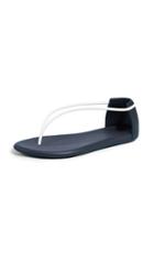 Ipanema Philippe Starck Thing M Ii Flip Flops