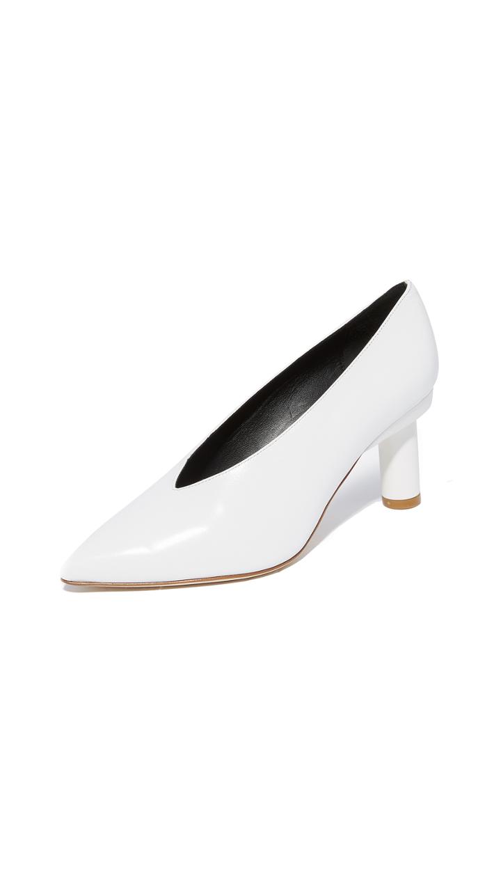 Tibi Zuri Choke Up Pumps