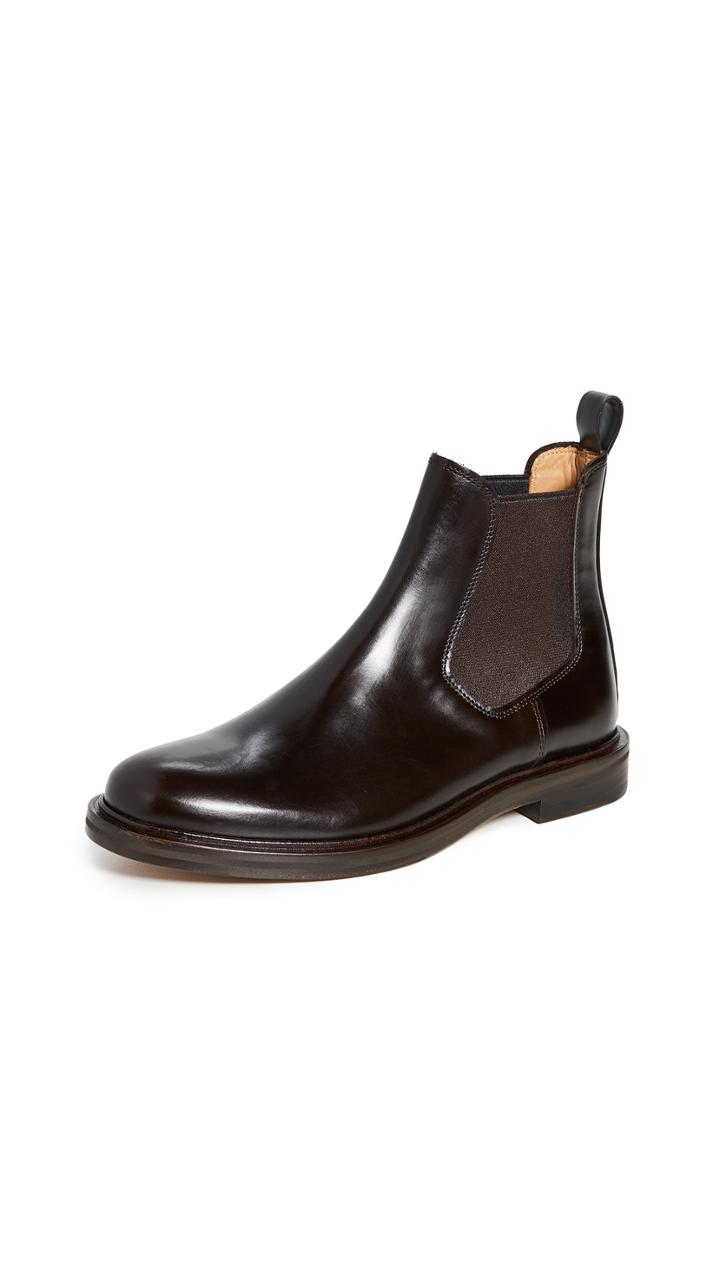 A P C Johanne Booties